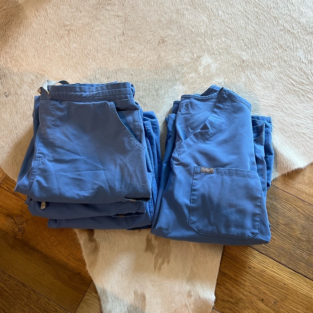 Figs scrubs